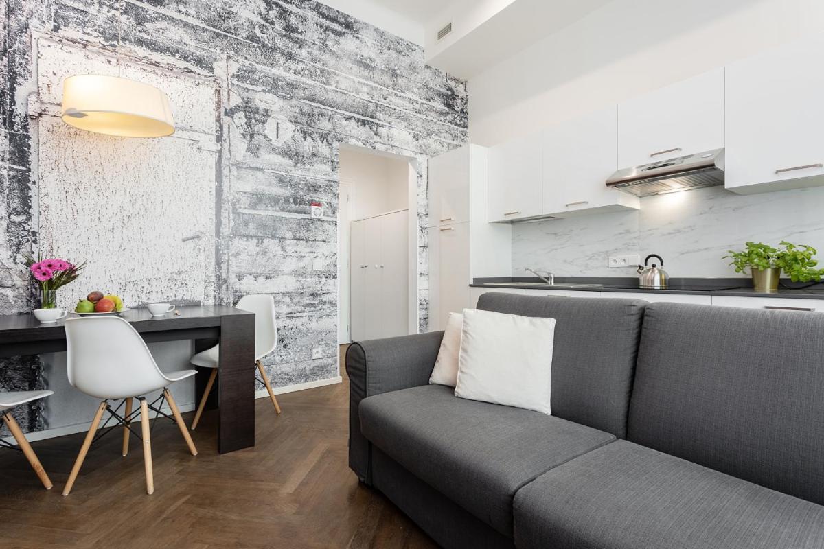 Modern Apartments Close To River Praga Exterior foto